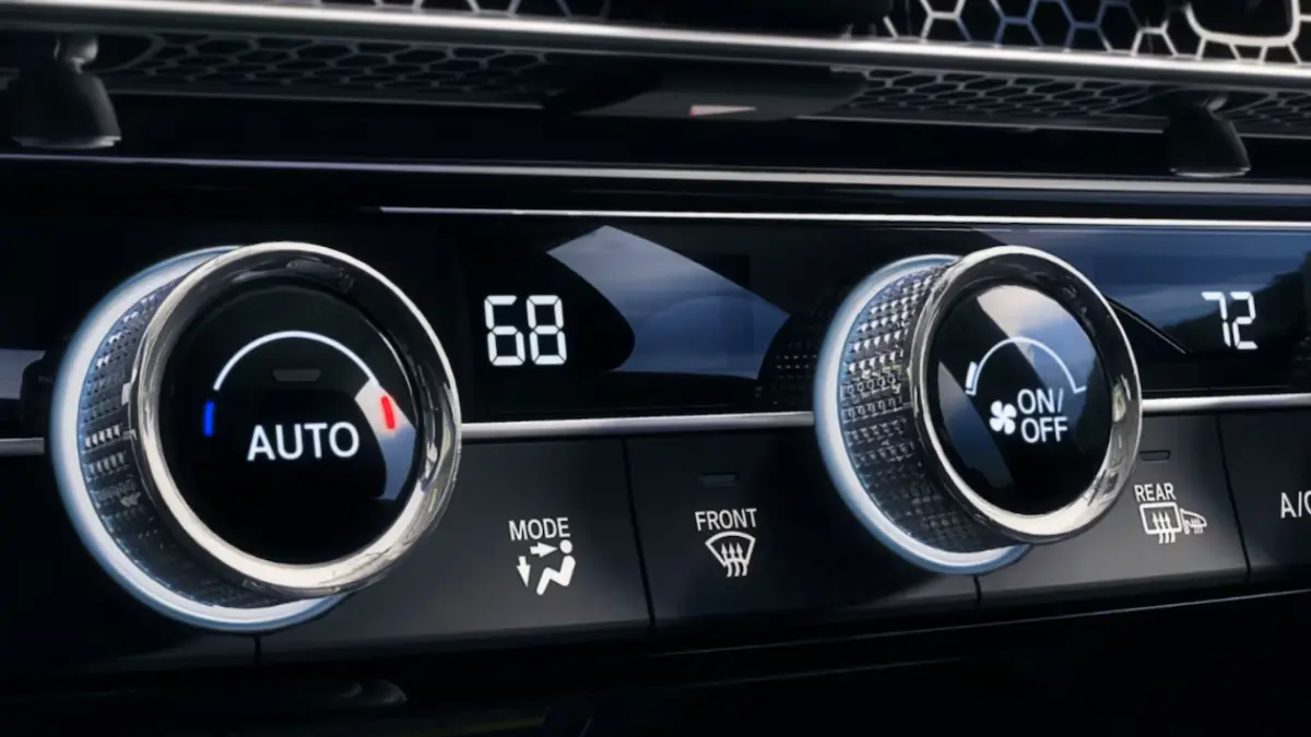 2025 Honda Civic Hatchback interior