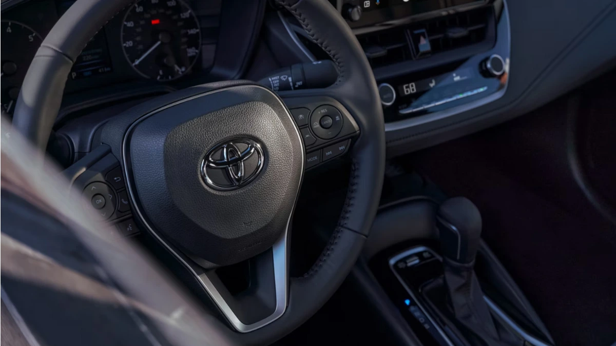 2025 Toyota corolla interior