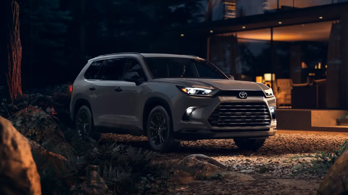 2025 Grand Highlander Hybrid Exterior