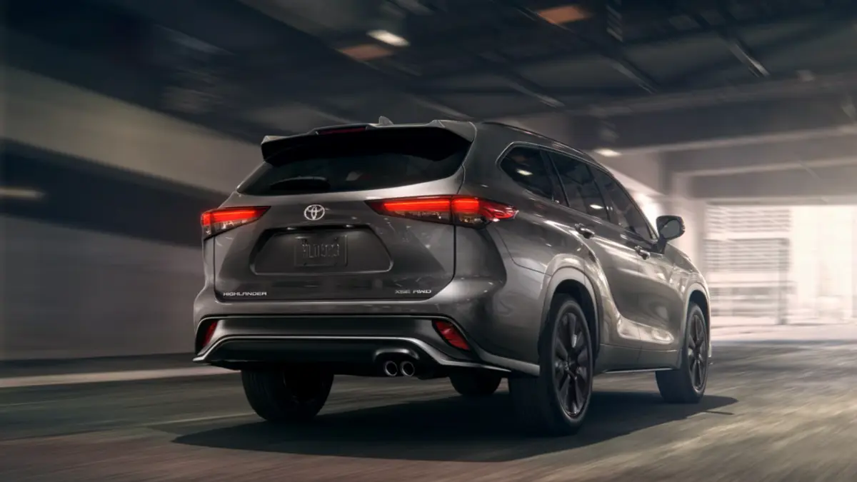 2025 Toyota Highlander Hybrid Exterior