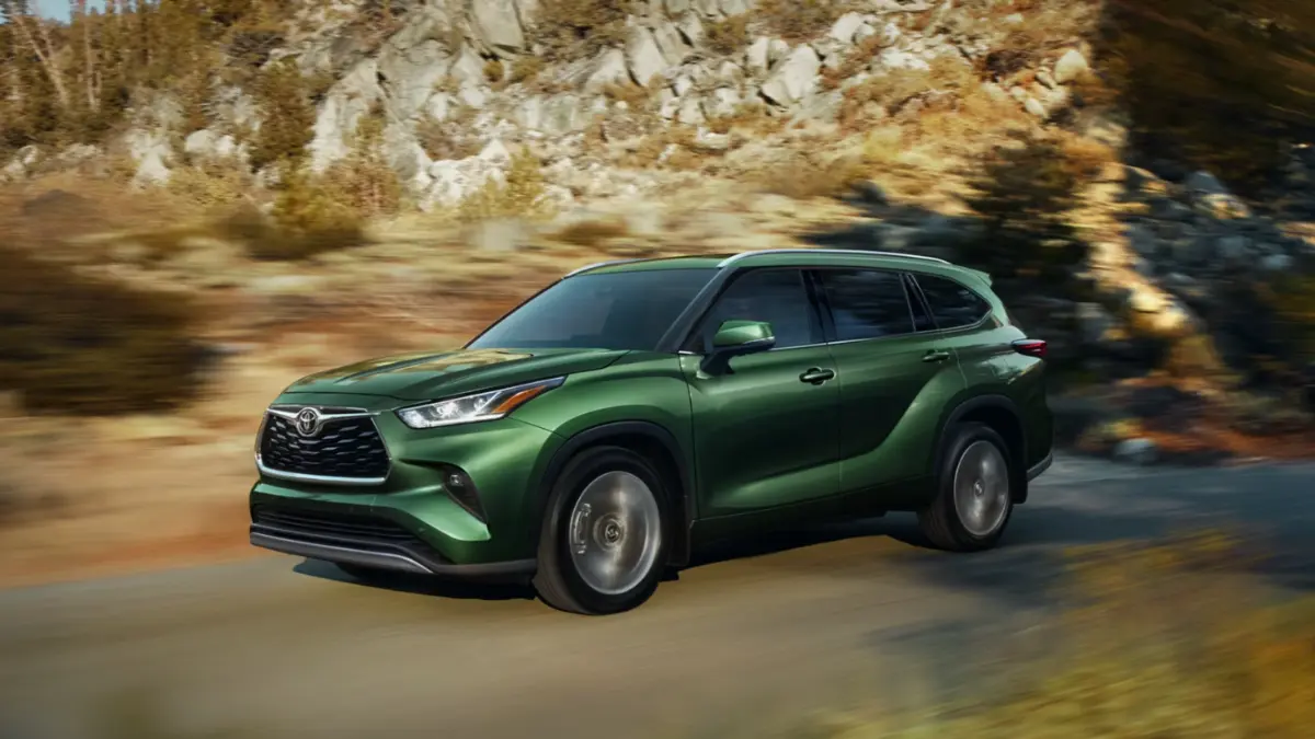 2025 Toyota Highlander Hybrid Exterior