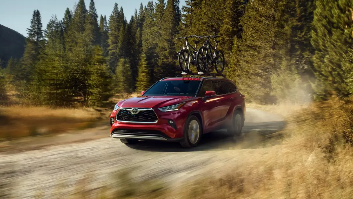 2025 Toyota Highlander Hybrid Exterior