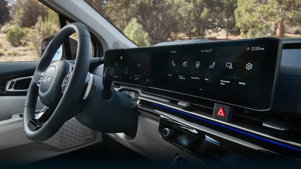 2025 Kia Carnival hybrid interior