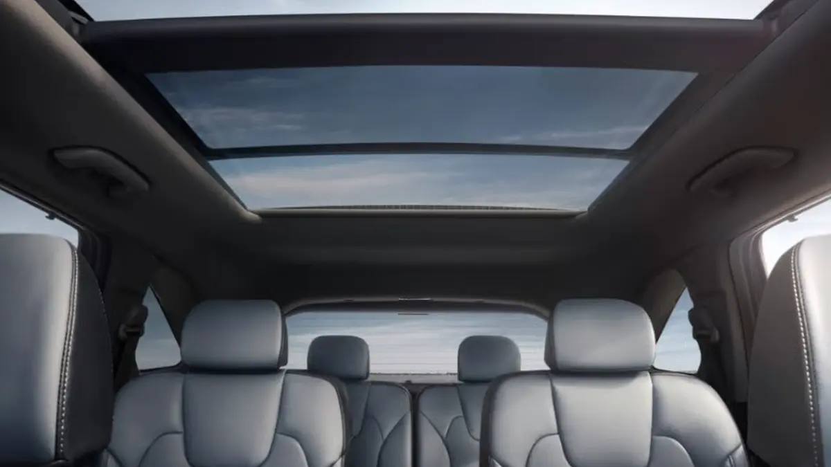 2025 kia Sorento Hybrid interior