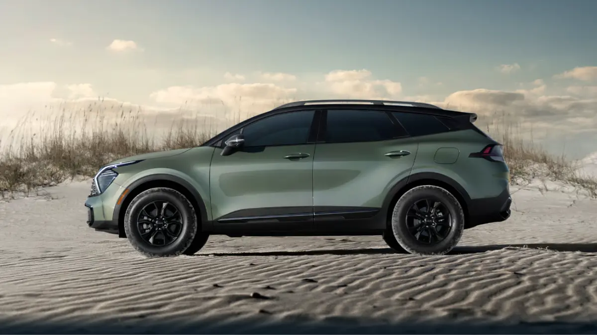 2025 Kia Sportage hybrid exterior