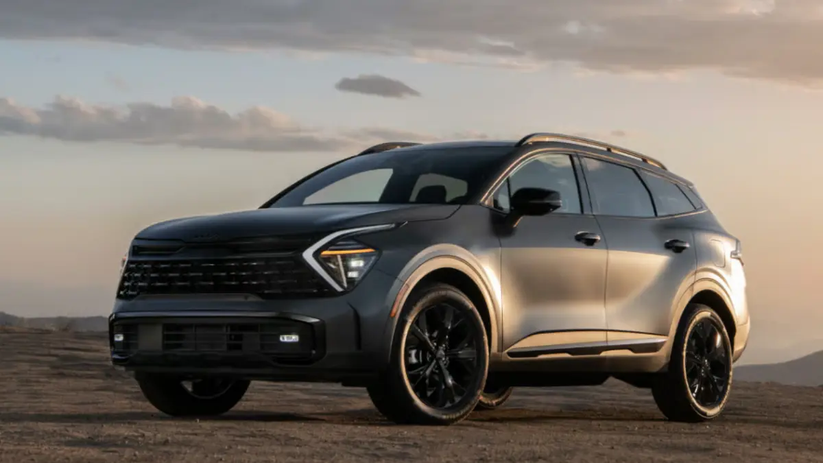 2025 Kia Sportage hybrid exterior
