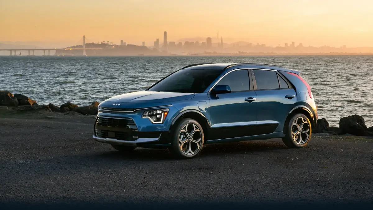 2025 Kia niro plug-in hybrid exterior