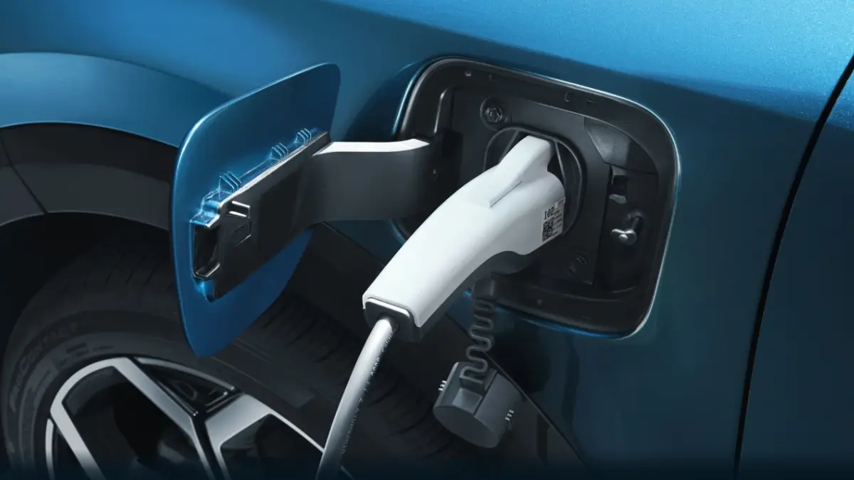 2025 Kia niro plug-in hybrid exterior