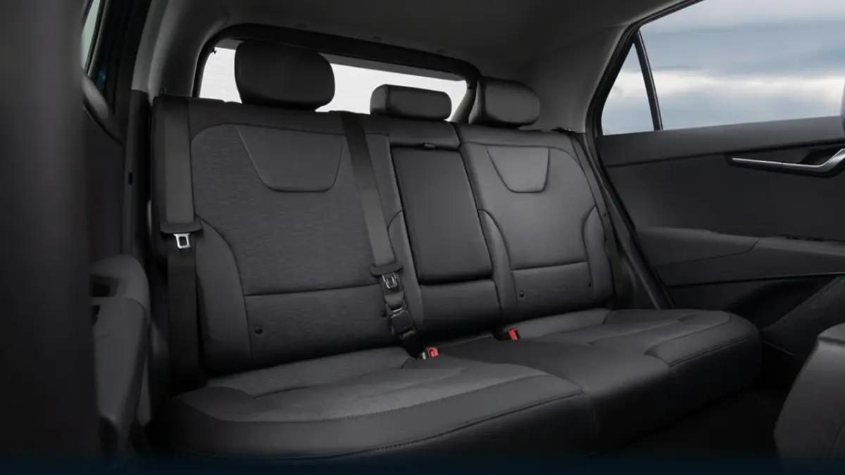 2025 Kia niro plug-in hybrid interior
