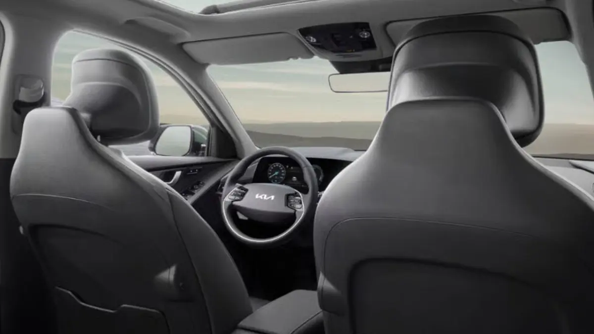 2025 Kia niro plug-in hybrid interior