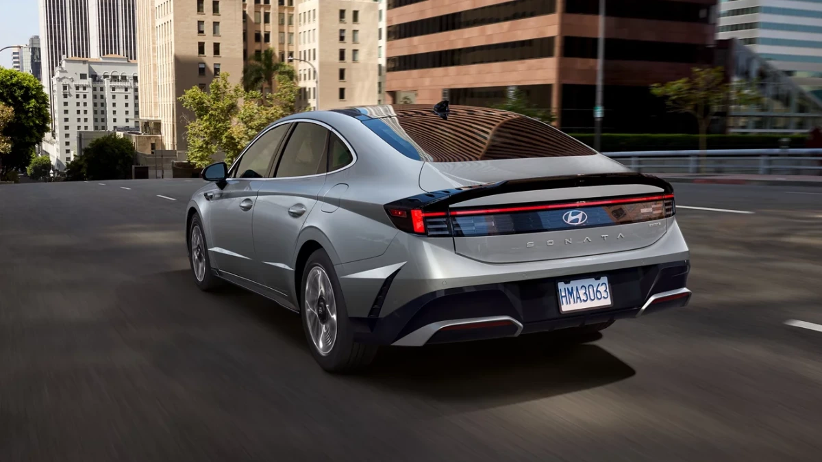 2025 Hyundai Sonata Hybrid Exterior