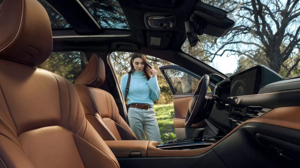 2025 Toyota Crown Signia interior