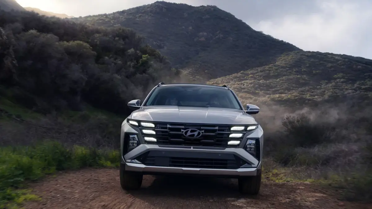 2025 Hyundai Tucson Hybrid Exterior