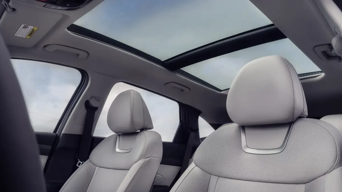 2025 Hyundai Tucson Hybrid Interior