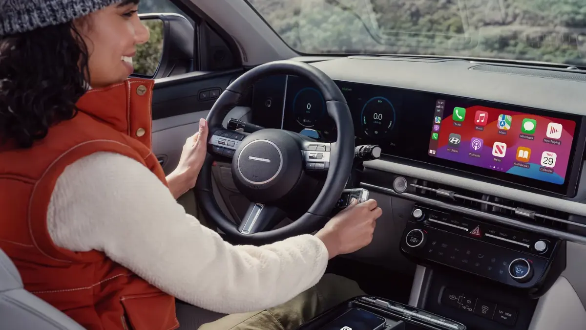 2025 Hyundai Tucson Hybrid Interior