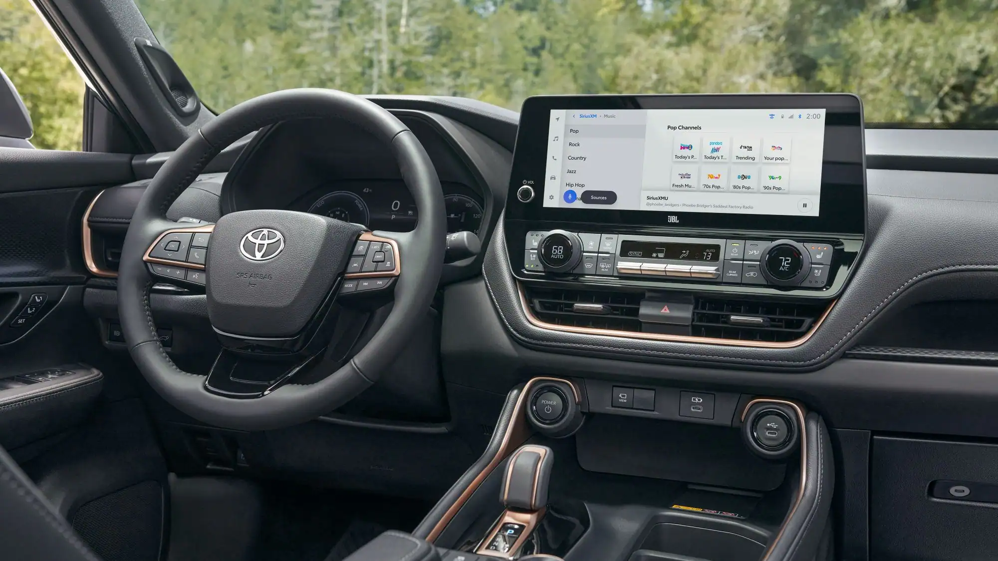 Toyota Grand Highlander Hybrid Interior